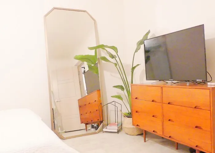 Location- Fully Renovated 2br In Of Itaewon ソウル特別市